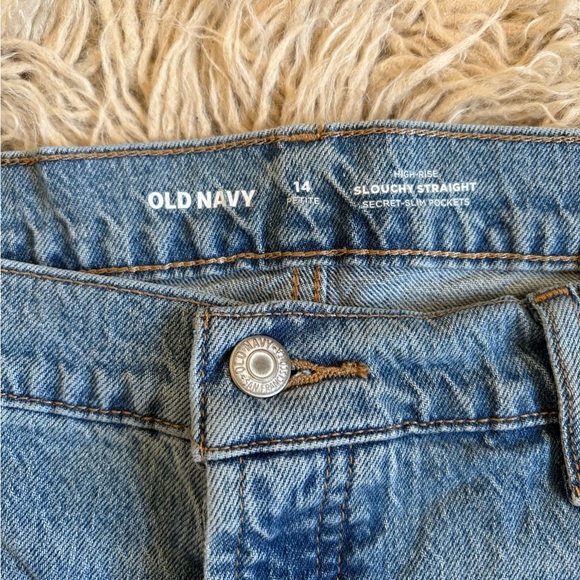 Old Navy Slouchy Jeans with Patch 14P - Picture 5 of 5